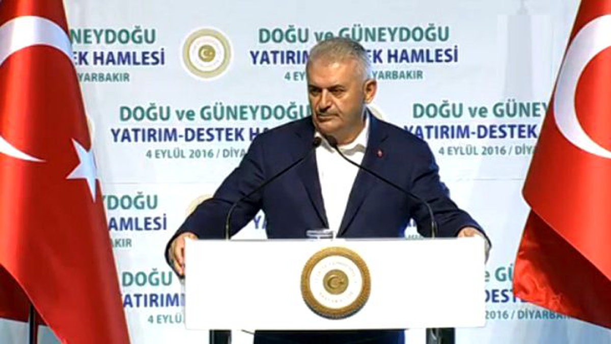 Başbakan Yıldırım: "Büyük Bir Tehlikeyle Karşı Karşıyayız. Bu Tehlike, Ülkenin Birliğinin...