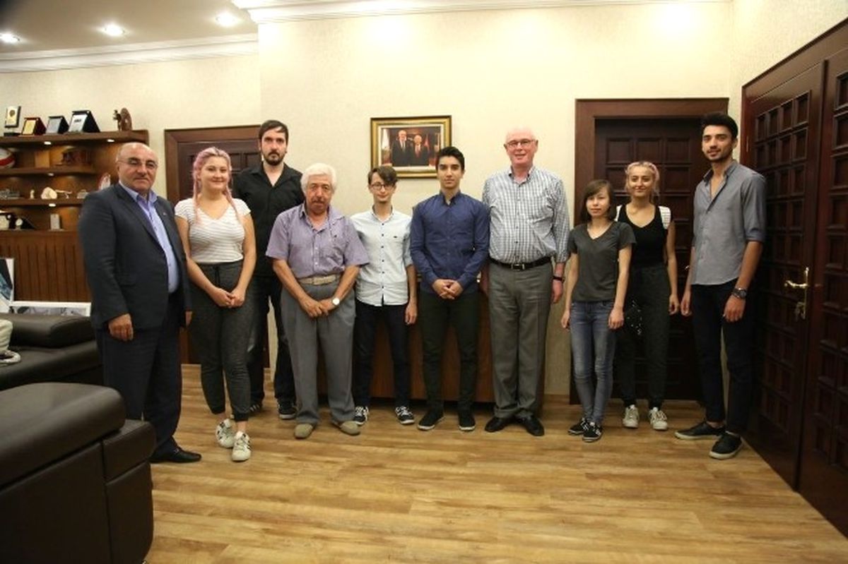 Başkan Kurt, Yeni Üniversite Öğrencileri ile Bir Araya Geldi