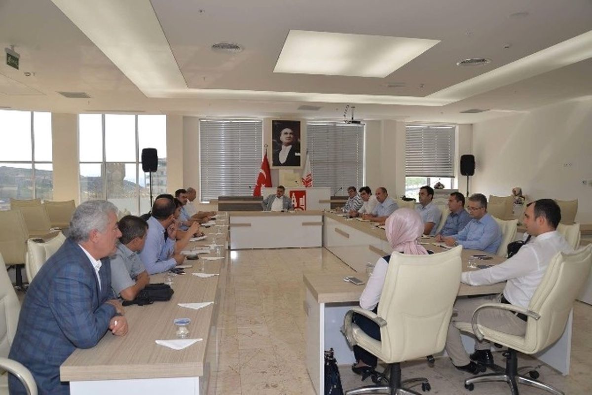 Başkan Yağcı, Haftalık İstişare Toplantısı Yaptı