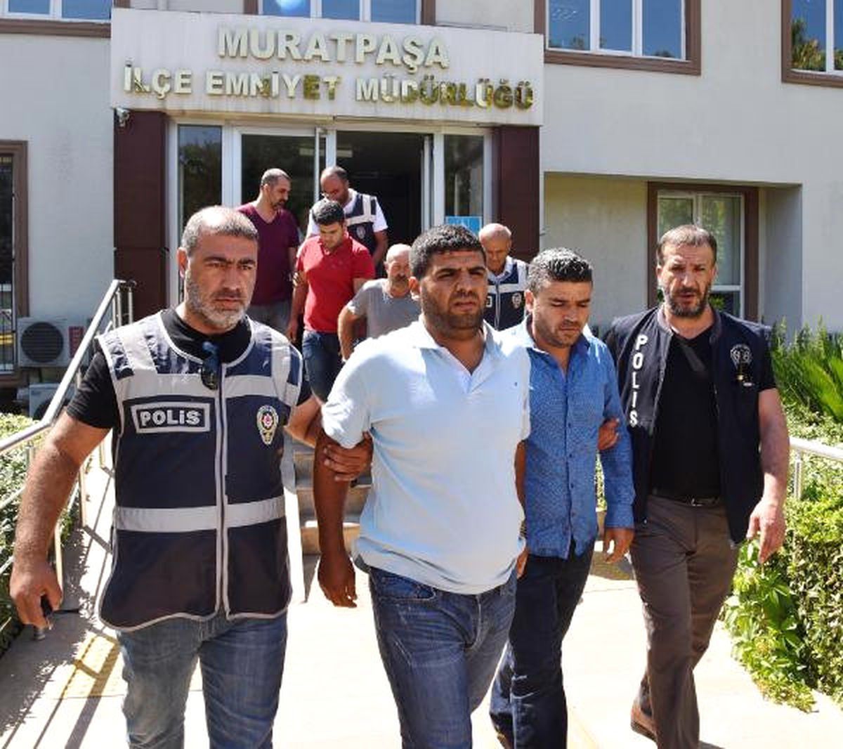 Batan Teknede Ölen Kadının Cenazesi Kütahya\'ya Gönderildi (2)