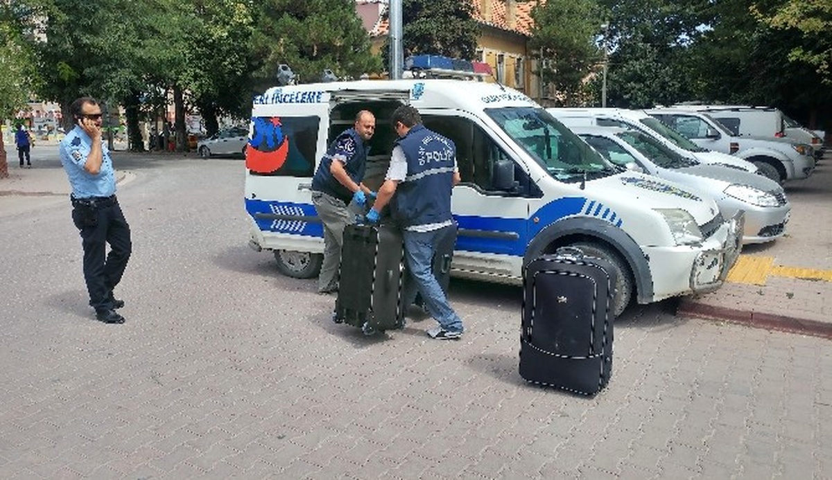 Bomba İhbarı Yapılan Trenden 15 Kilo Esrar Çıktı