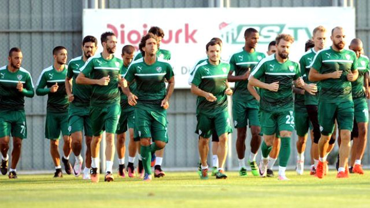 Bursaspor, El-Ittihad ile Hazırlık Maçı Yapacak