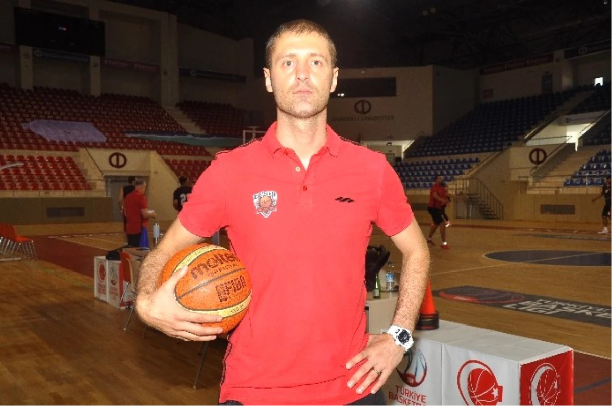 Eskişehir Basket Turnuvadan İkincilik ile Döndü