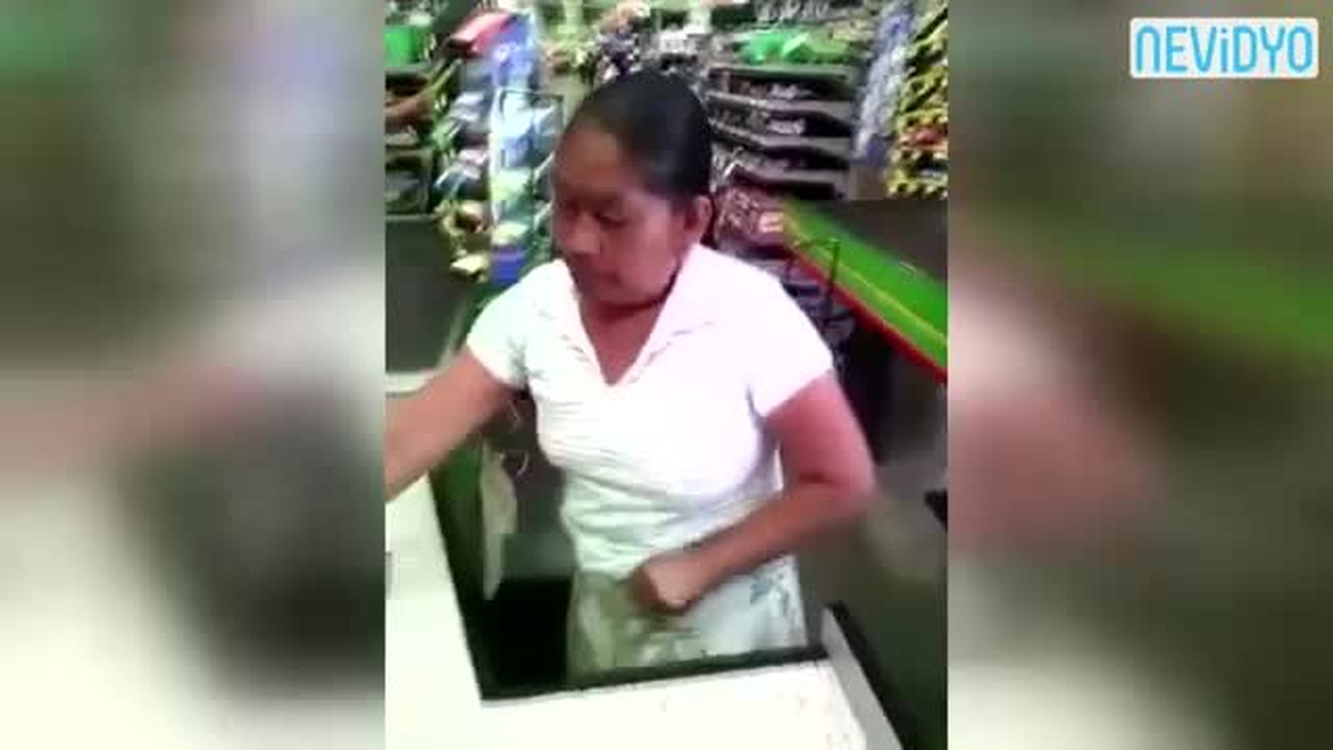 Eteğinden Çıkanlar Şoke Etti