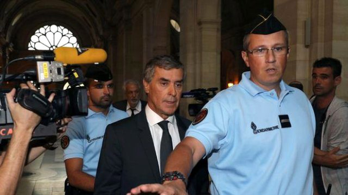 Fransız Siyasetini Sarsan Yolsuzluk Davası