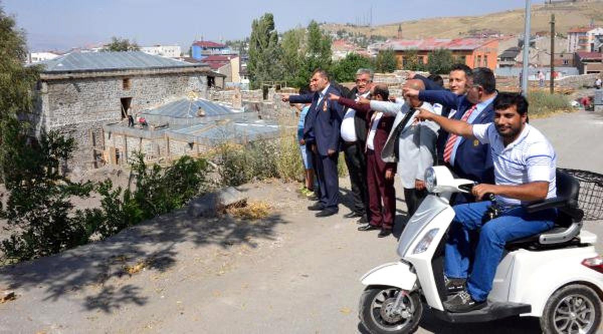 Gazilere Uzaktan Baktıran Merdiven Engeli Kalkıyor
