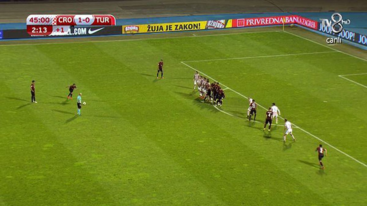 Hakan Çalhanoğlu, Serbest Vuruştan Bir Gol Attı