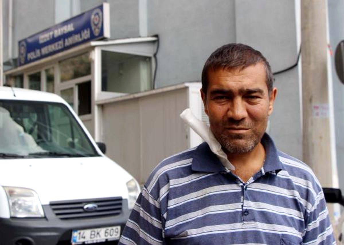 Hastaneden Boynunda Kateterle Çıkıp, Karakola Şikayete Gitti