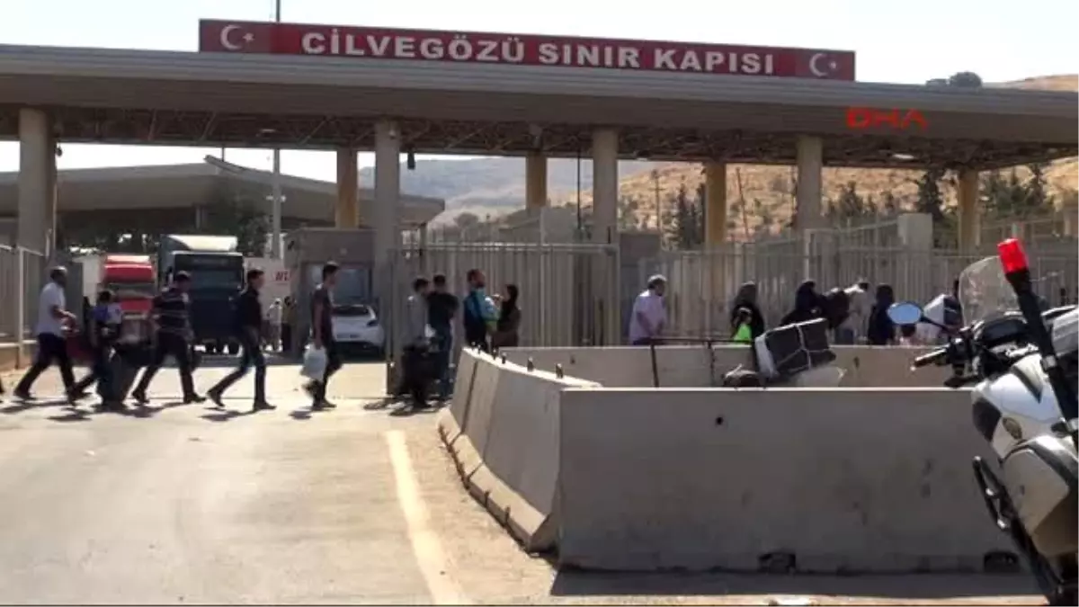 Hatay Reyhanlı Suriyeliler Bayramlaşmak İçin Ülkelerine Gidiyor