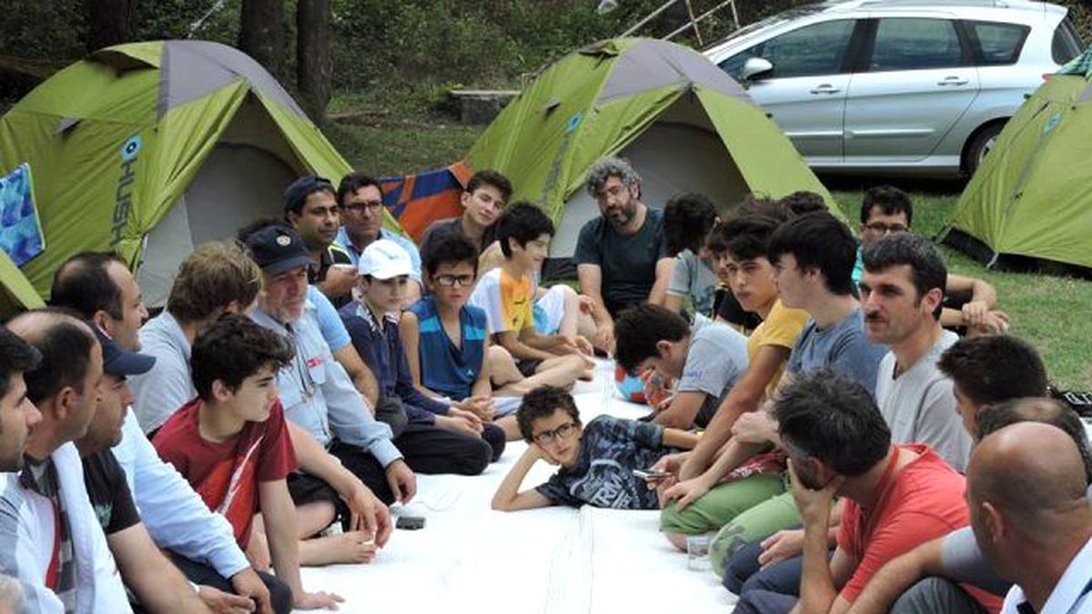 İLKÇEV\'den Baba-Oğul Deniz Kampı!