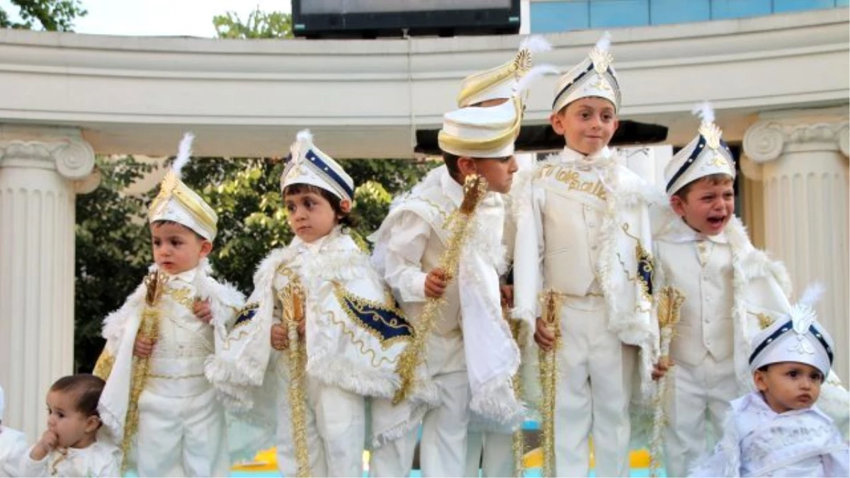 Karacabey Belediyesi\'nden Toplu Sünnet Şöleni