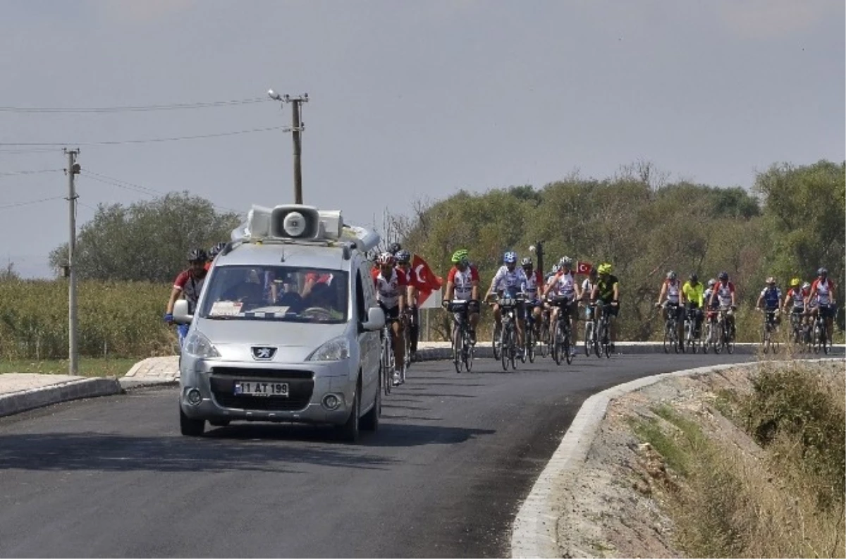 Kuruluştan Kurtuluşa Pedal Çeviriyorlar