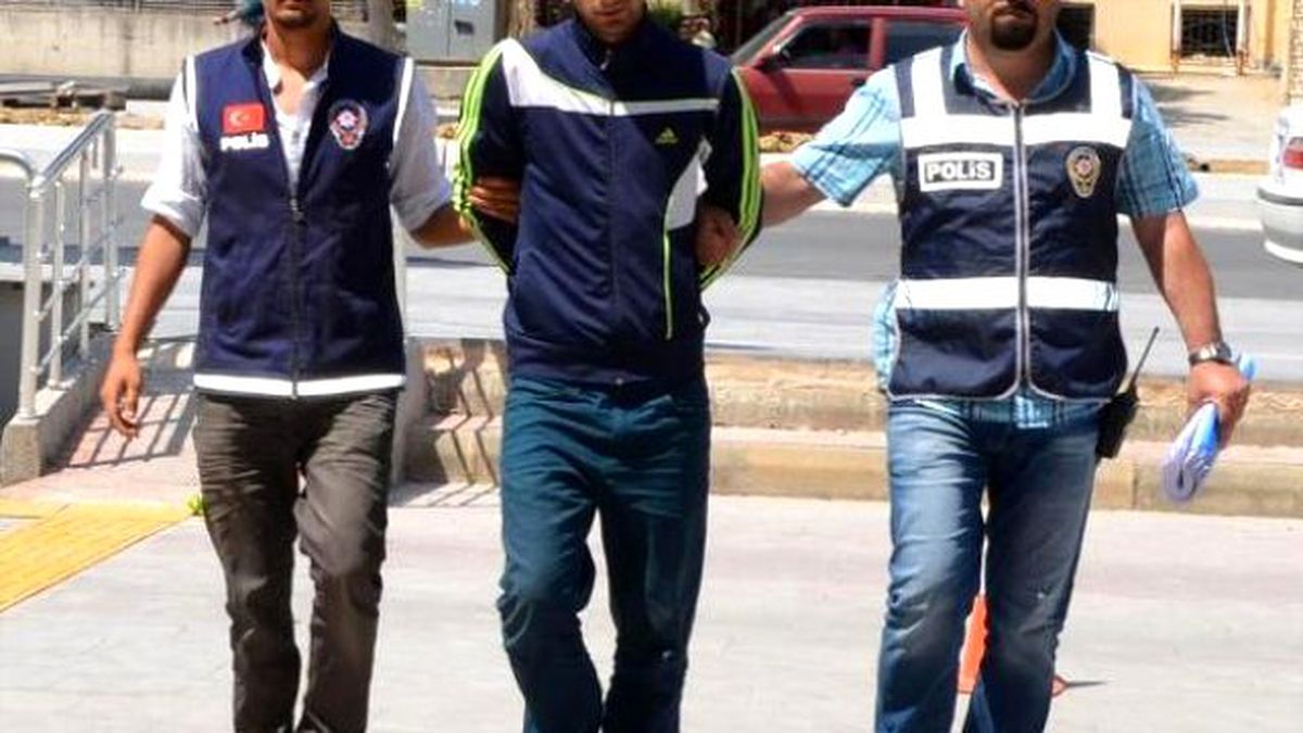 Manavgat\'ta Uyuşturucu Operasyonu