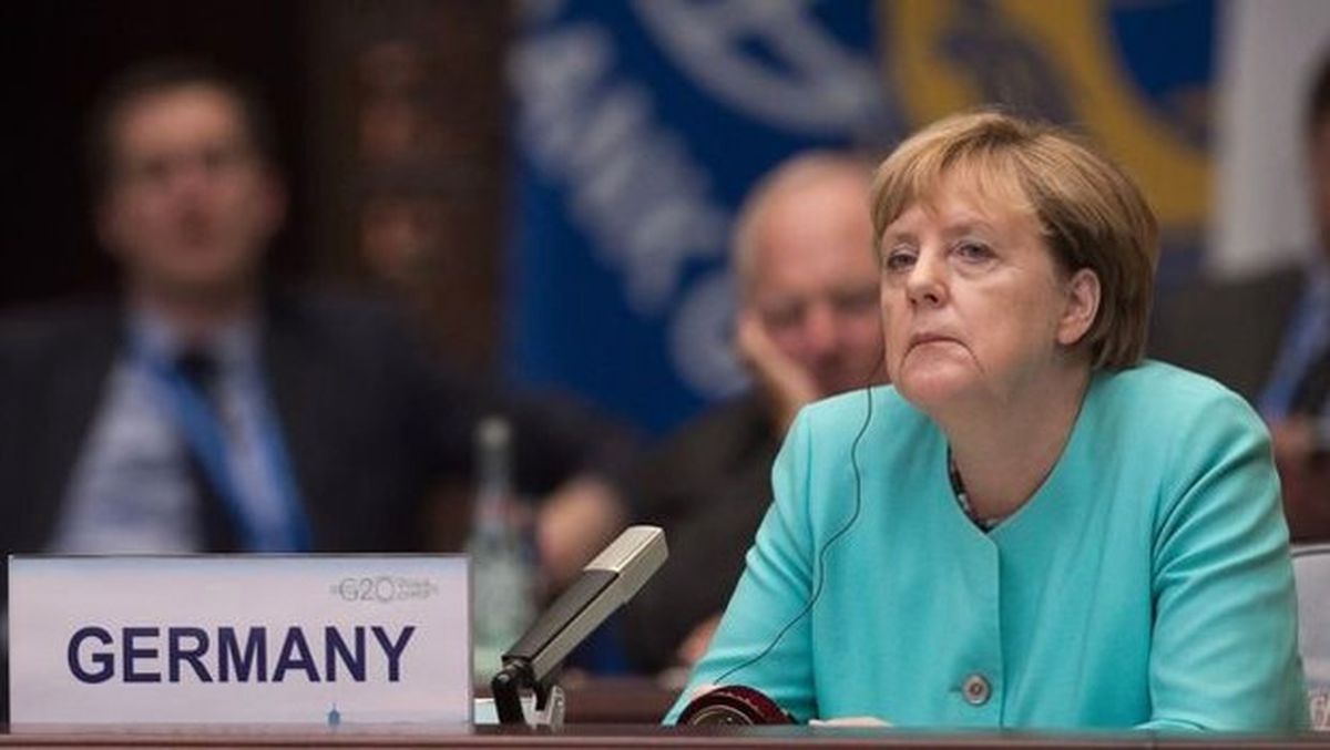 Merkel'in Partisi Yerel Seçimlerde 3. Oldu