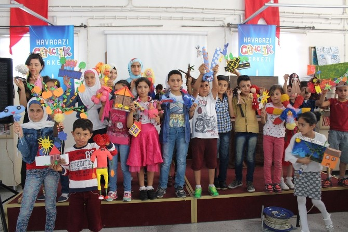 Mülteci Çocukların Hayalleri Kuklalara Yansıdı