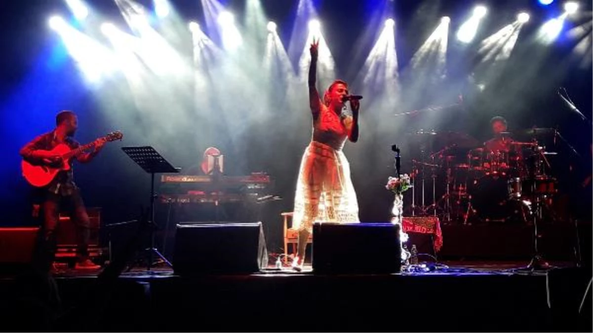 Nilüfer Müzik Festivali, Athena ve Ceylan Ertem Konserleri ile Kapandı