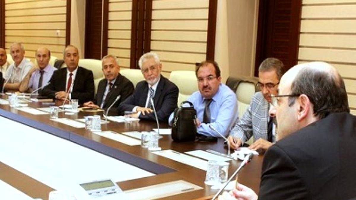 Rektör Gül, YÖK\'te Düzenlenen Toplantıya Katıldı