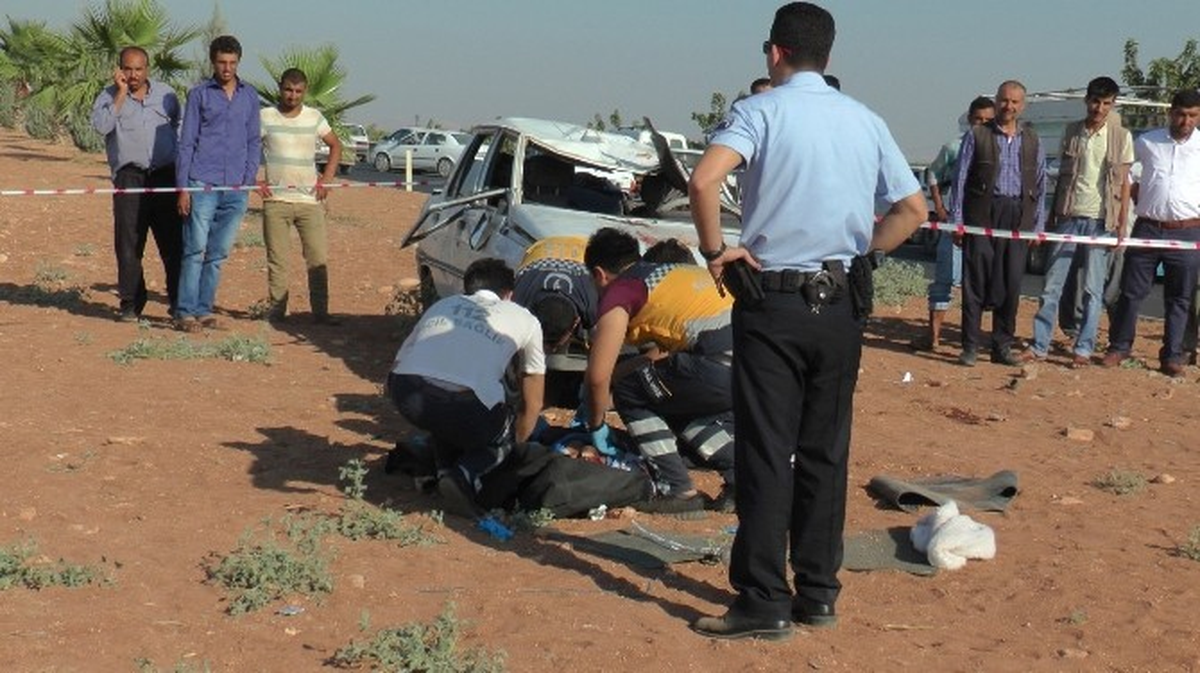 Şanlıurfa\'da Trafik Kazası: 1 Ölü, 4 Yaralı