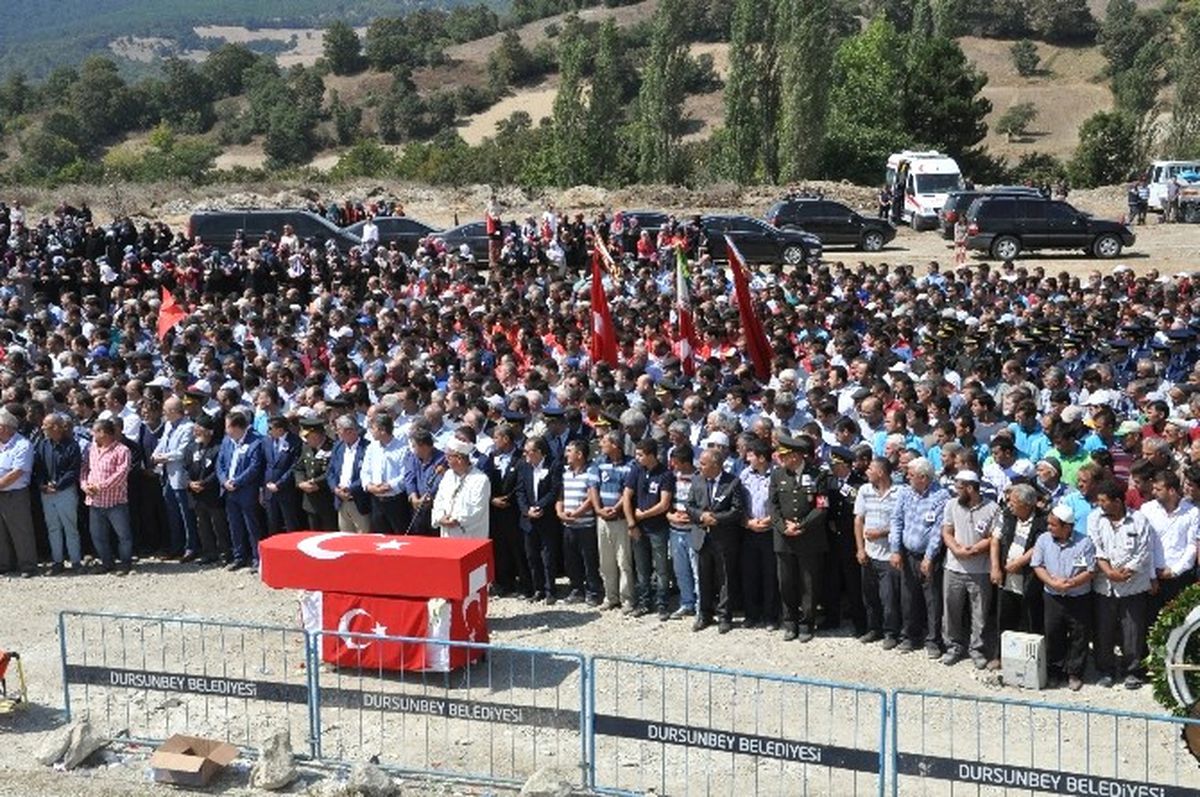 Şehit Annesi: "Oğlumun Silahını Verin Bana, Ben de Savaşırım"