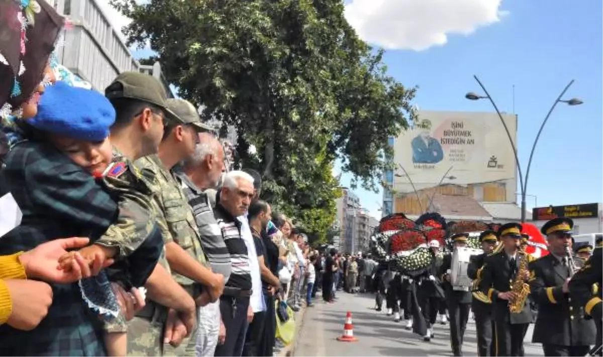 Şehit Budak, Son Yolculuğuna Uğurlandı