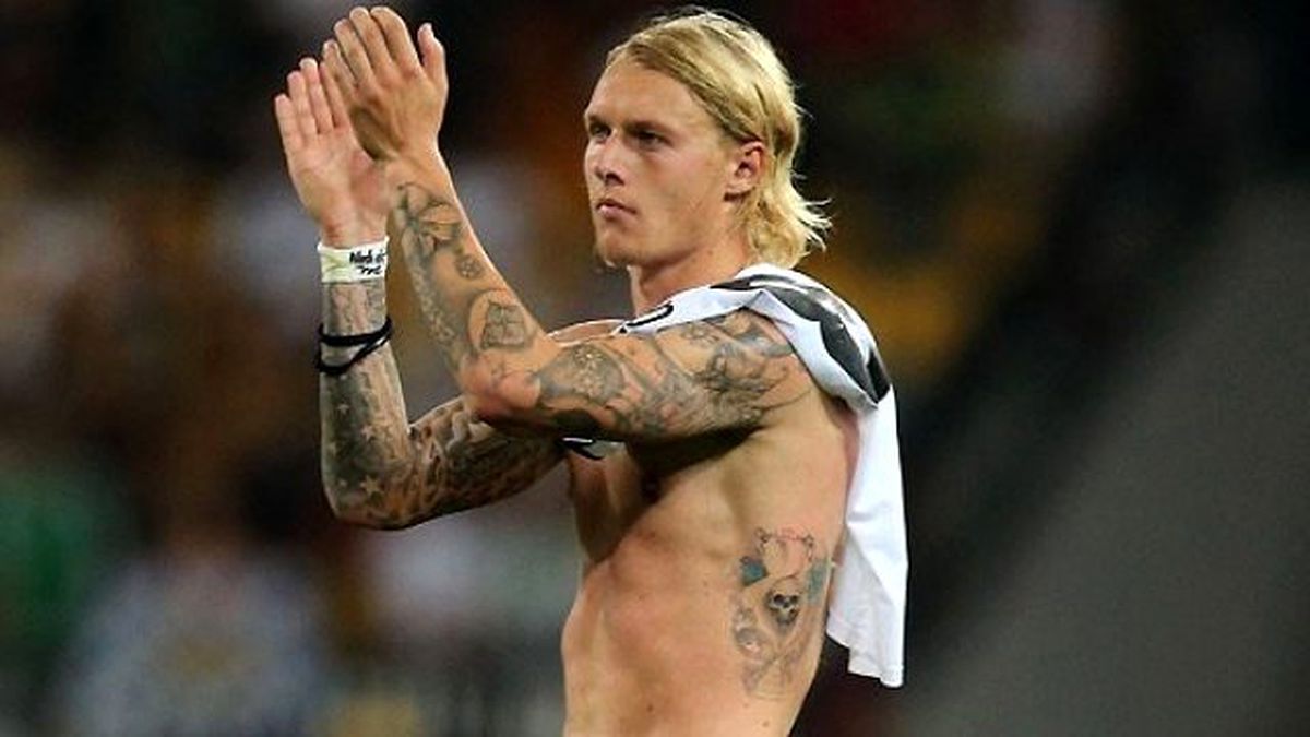 Simon Kjaer: Üçlü Defans Hattıyla Oynamayı Tercih Ederim