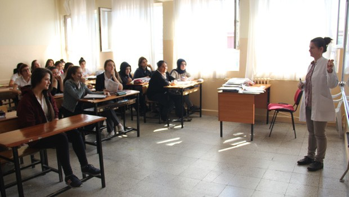Sözleşmeli Öğretmenlikte İkinci Aşama Başvuruları Başladı