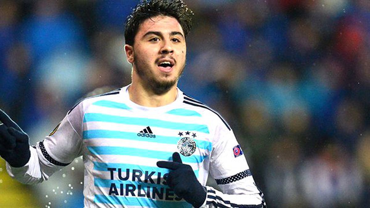Sunderland ve Everton, Ozan Tufan'ı İzliyor