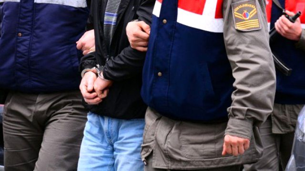 Tem Otoyolu\'nda Feto/pdy Üyesi Yakalandı