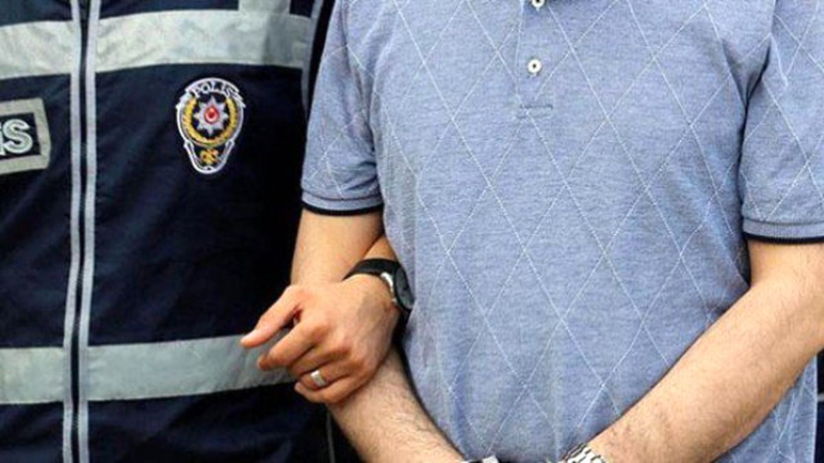 16 Adliye Çalışanı Tutuklandı