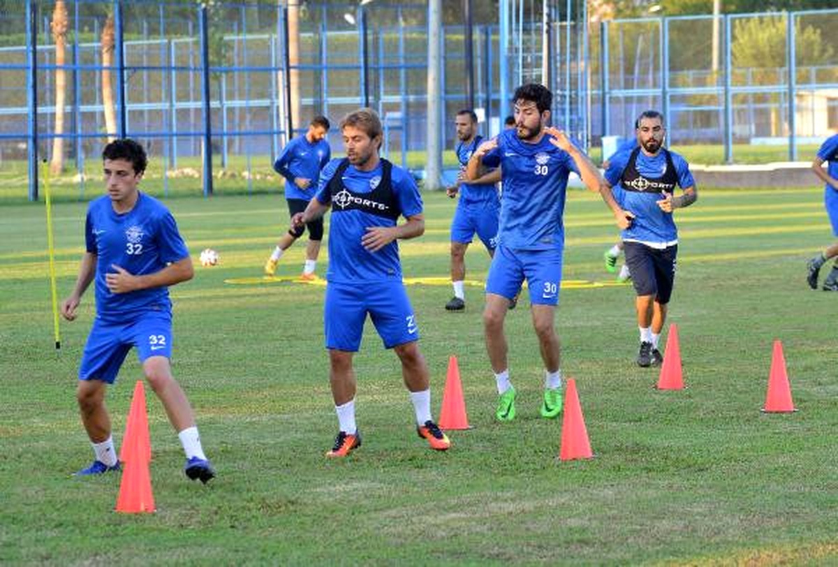 Adana Demirspor Teknik Direktörü Sözeri: Milli Takım Arasını Verimli Geçirdik