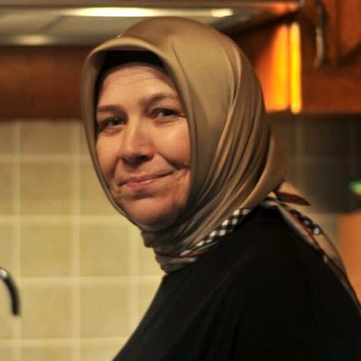 AK Parti\'yi Yasa Boğan Vefat Haberi