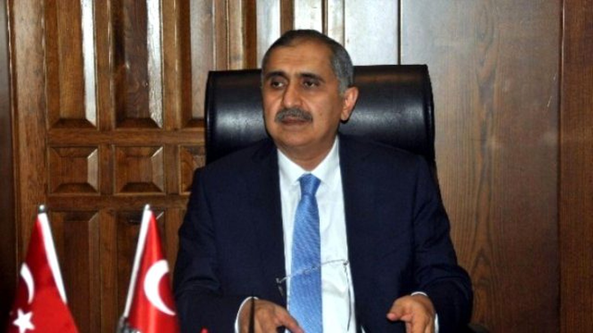 Aydın Valisi Koçak Halk Otobüsünde Vatandaşla Yolculuk Etti