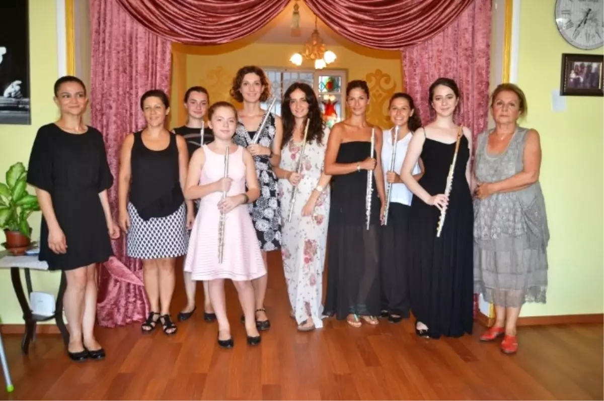 Ayvalık\'ta Flüt Masterclass Konseri Yapıldı