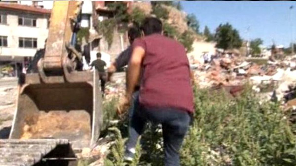 Başkentte Gecekondu Yıkım Ekibine Ateş Açıldı