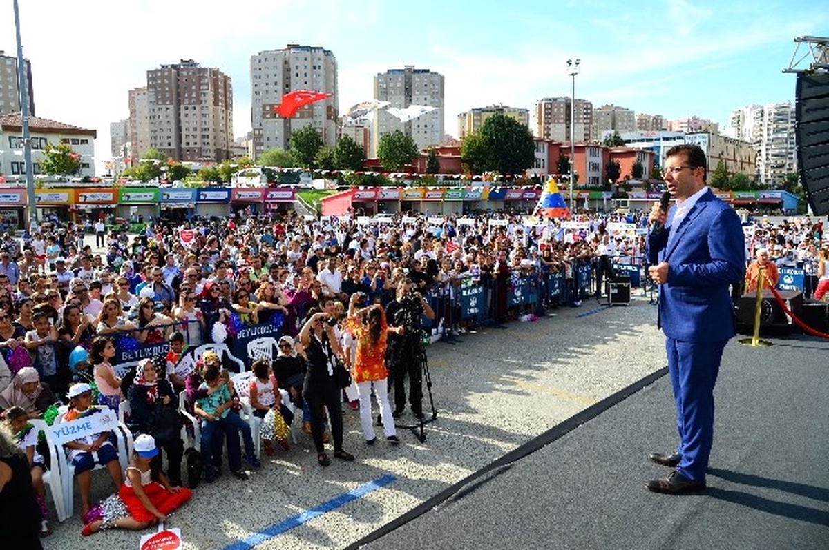 Beylikdüzü\'nde 4 Bin 500 Çocuk Yazı Sporla Geçirdi