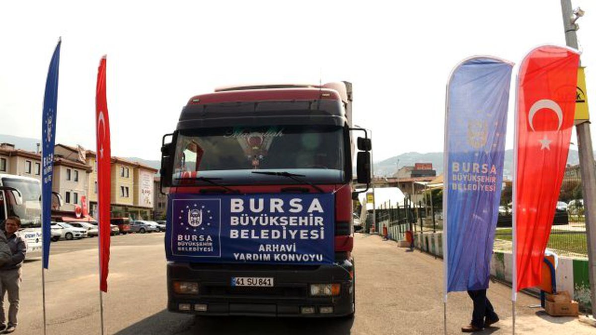 Bursa\'dan Artvin\'e \'SEL\' Yardımı