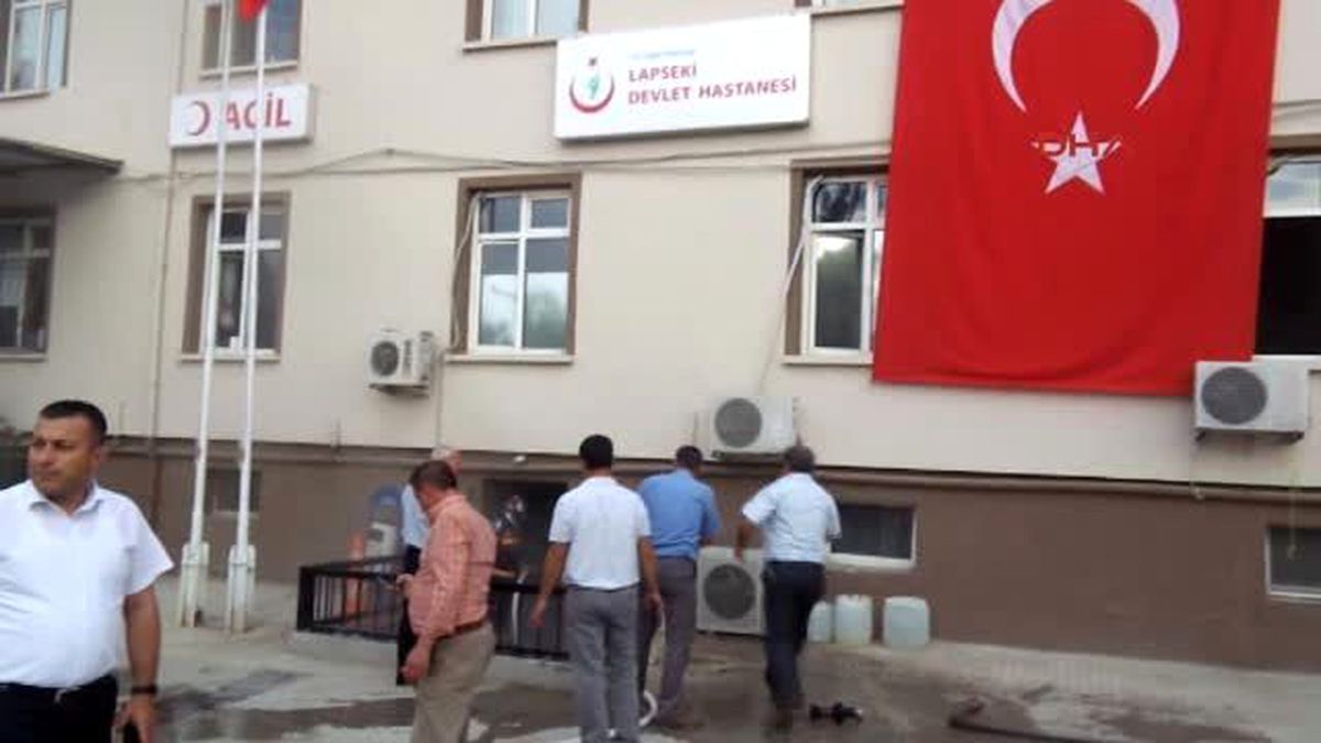 Çanakkale Lapseki Devlet Hastanesi\'nde Paniğe Neden Olan Yangın