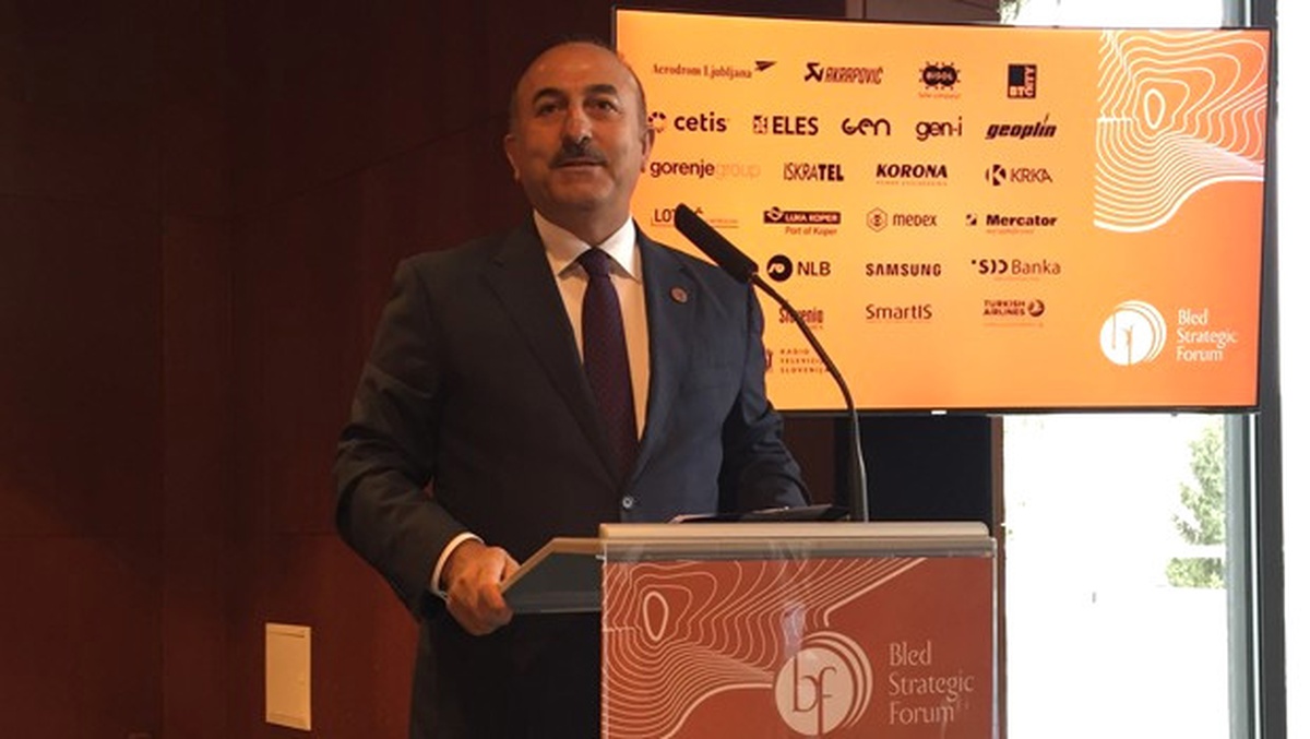 Çavuşoğlu: Darbeciler Denizaltıyla Bizi İzledi
