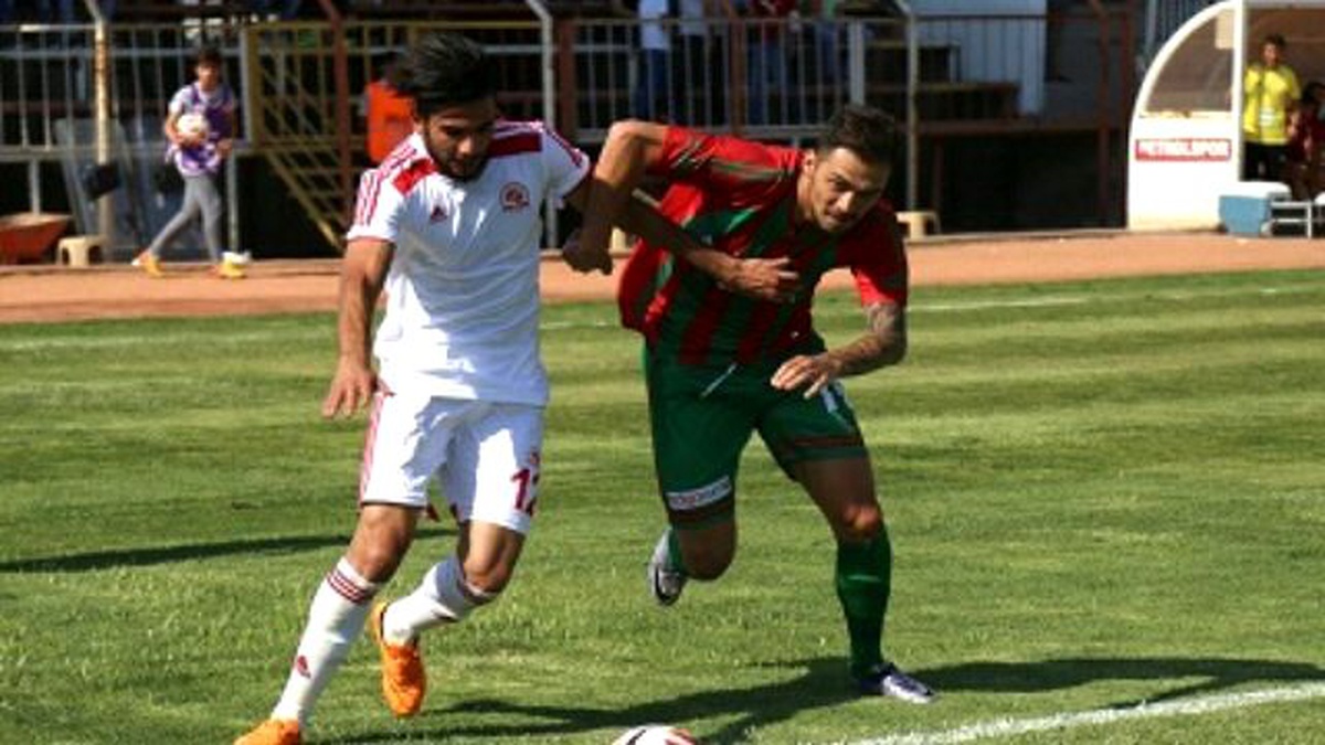 Diyarbekirspor Kupada Batman\'ı 4-0 İle Geçti