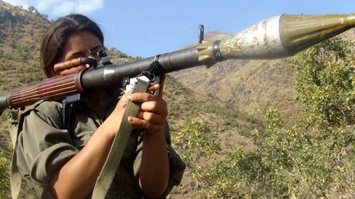 PKK, Doğubayazıt\'ta Polis Lojmanlarına Saldırdı!