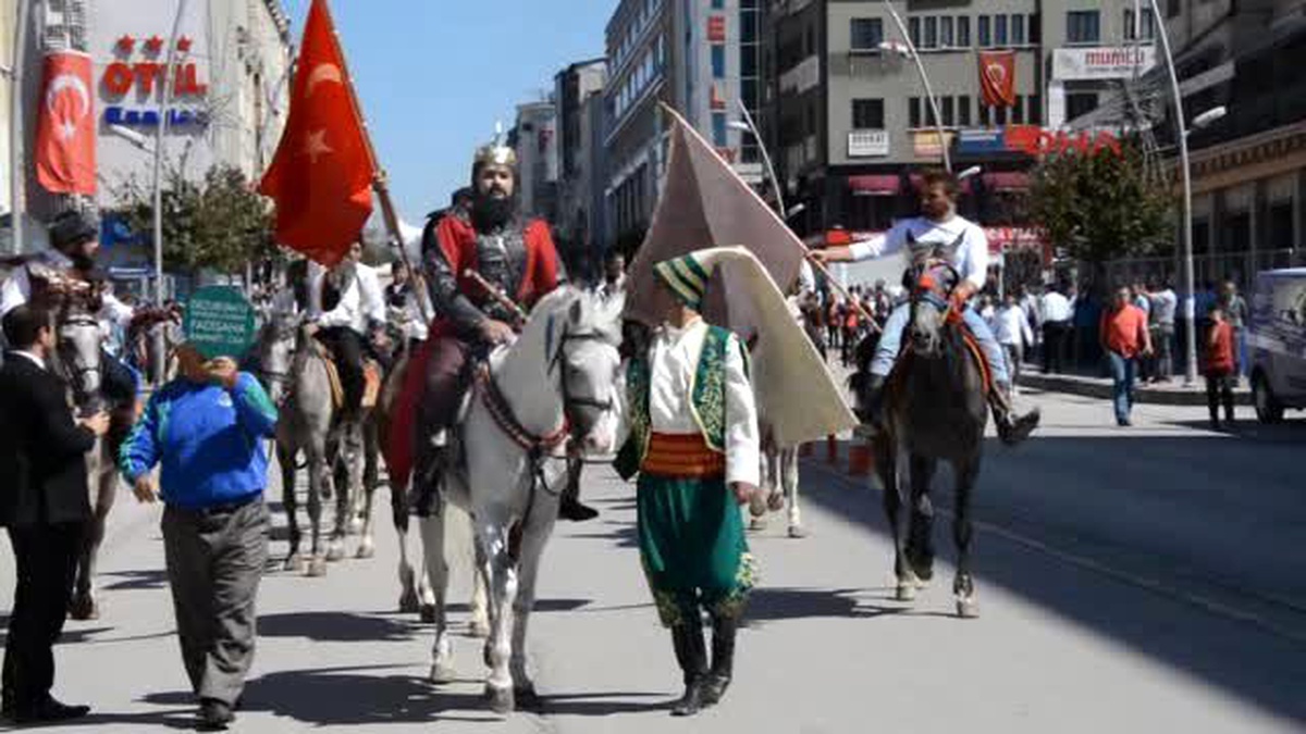 Erzurum Kanuni Sultan Süleyman\'ın Erzurum\'a Gelişinin 482\'nci Yılı Kutlandı