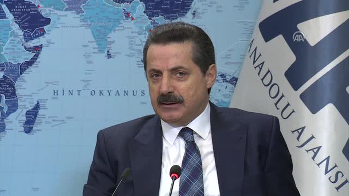 Bakan Faruk Çelik: 733 Kişi Bakanlıktan İhraç Edildi