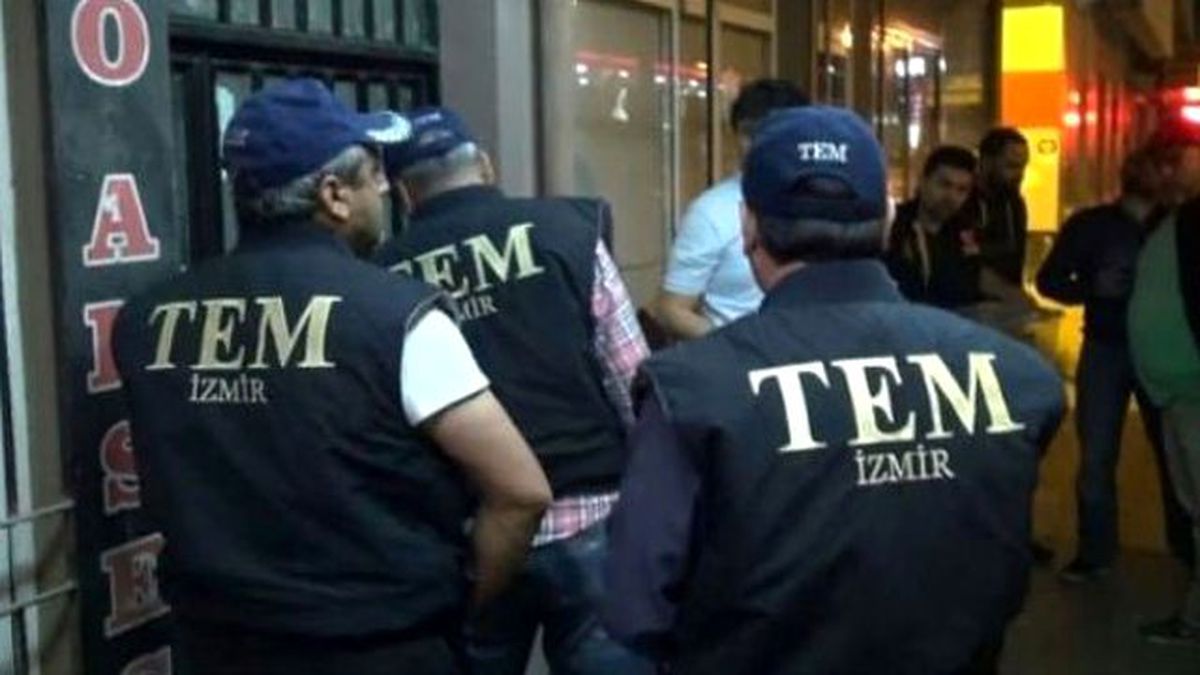 İzmir\'de Terör Operasyonu