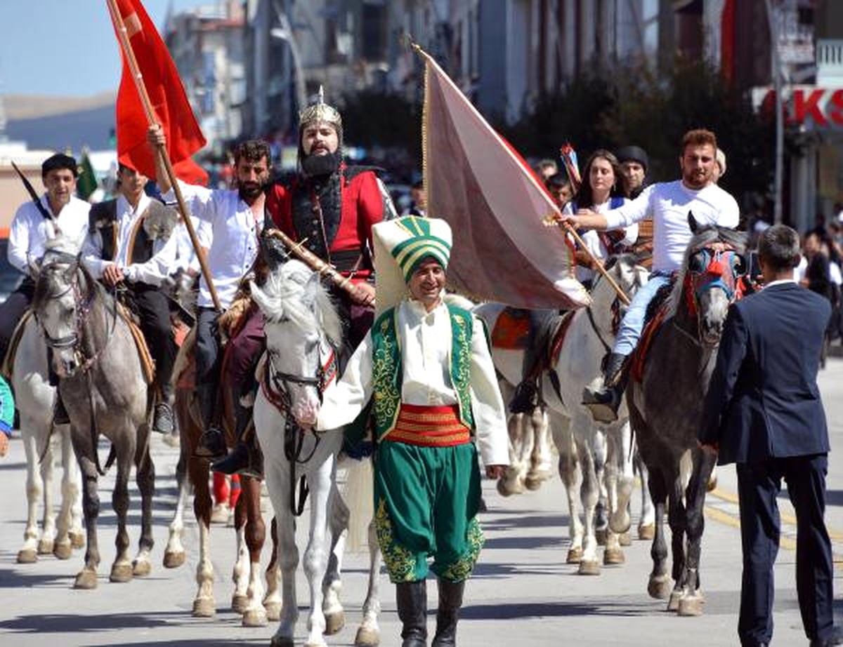 Kanuni Sultan Süleyman\'ın Erzurum\'a Gelişinin 482\'nci Yılı Kutlandı