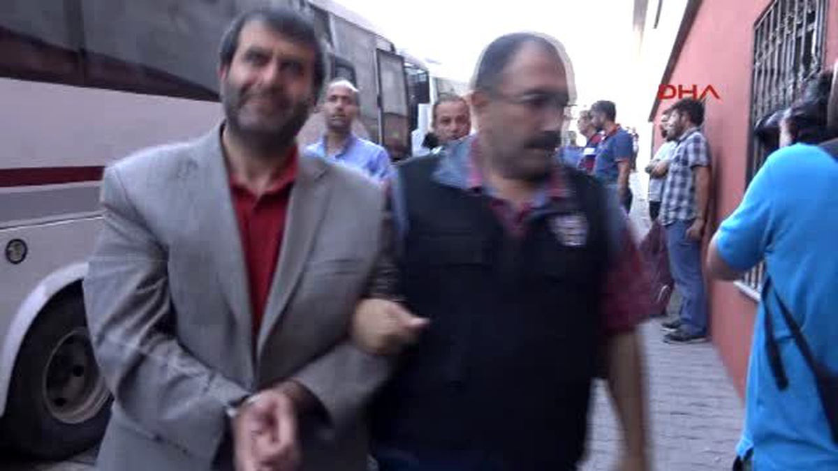 Kayseri Fetö\'den Gözaltına Alınan 34 Polis Memuru Adliyeye Gönderildi