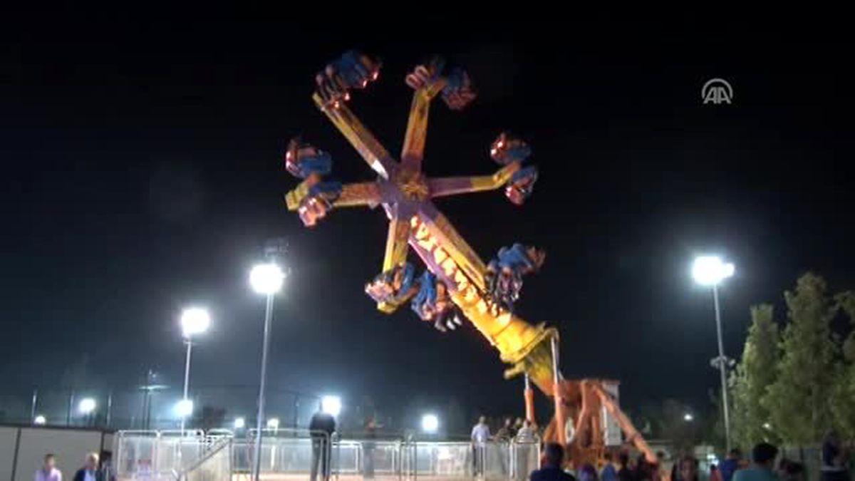 Lunaparkta Mahsur Kaldılar