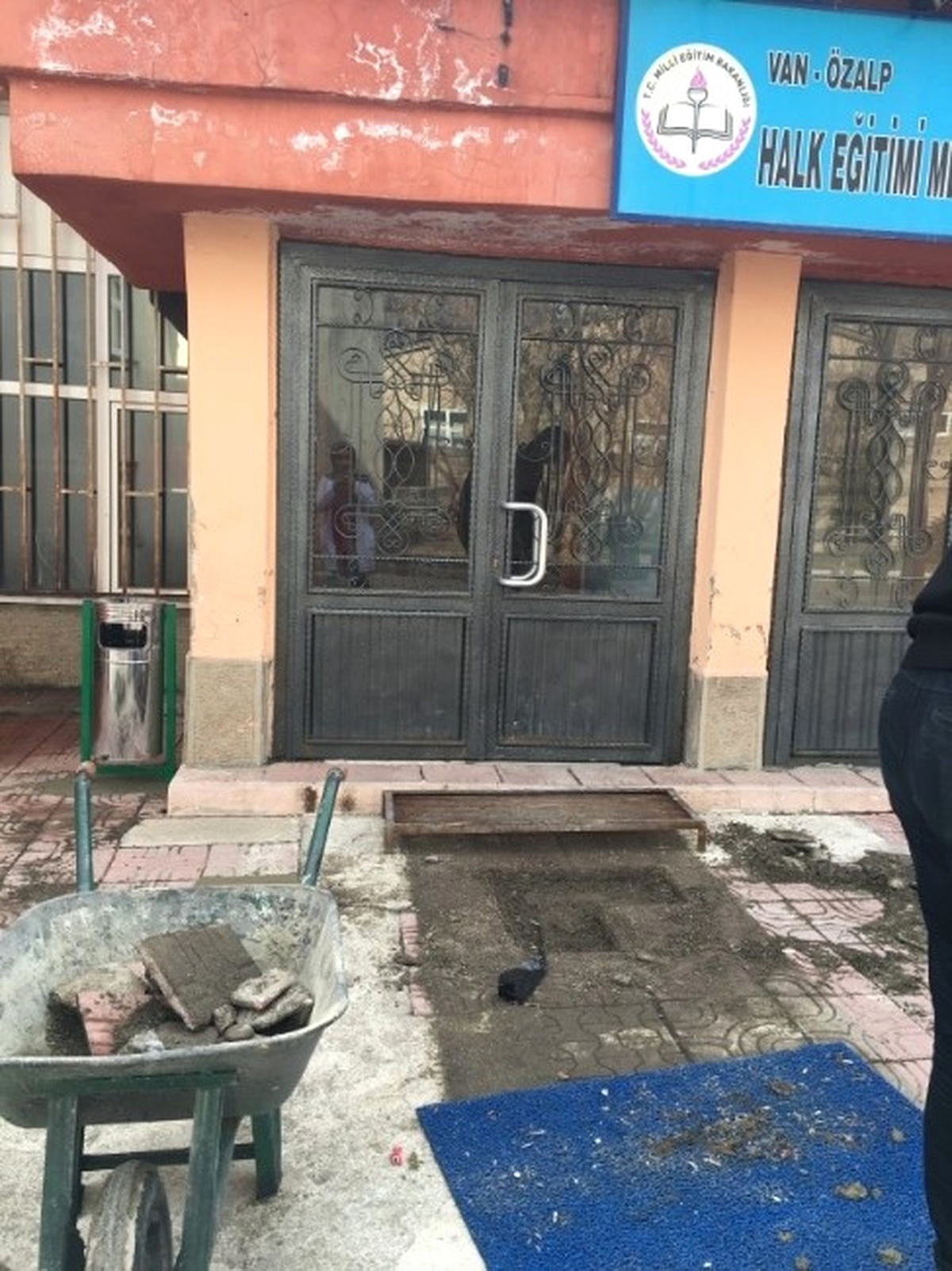 Özalp Halk Eğitim ve Akşam Sanat Okulu Onarıldı