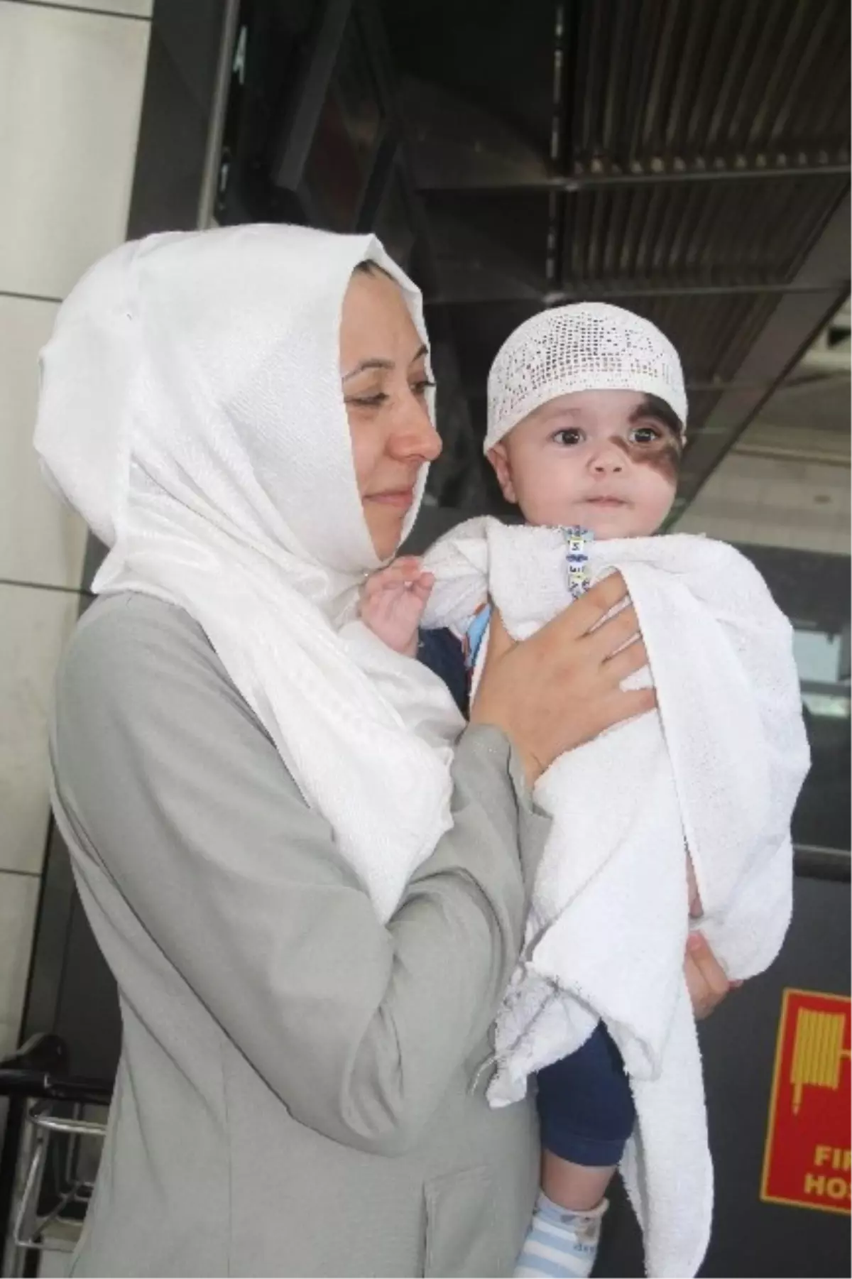 Türkiye\'nin En Küçük Hacı Adayı, Kutsal Topraklara Gitti