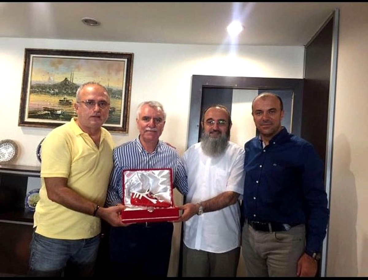 Samsunspor\'dan Reklam Veren Şirkete Teşekkür