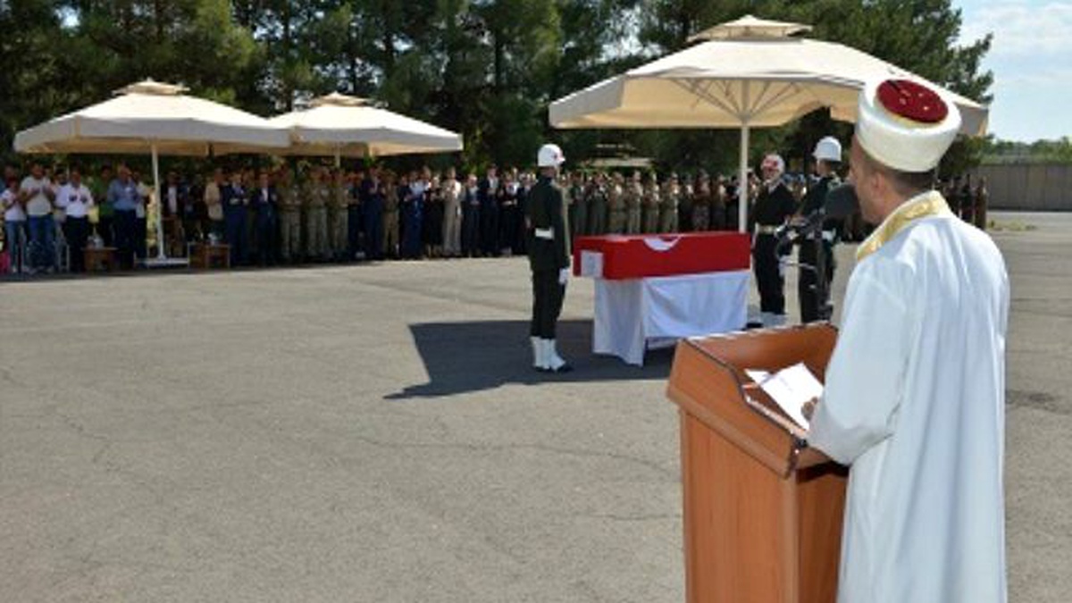 Şehit Uzman Çavuş Memleketine Uğurlandı